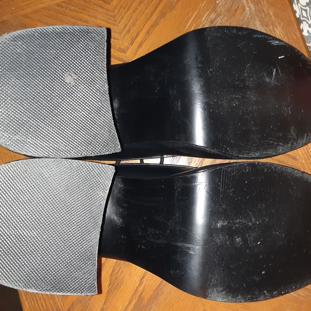 Platform Shoes - Picture 2 of 5